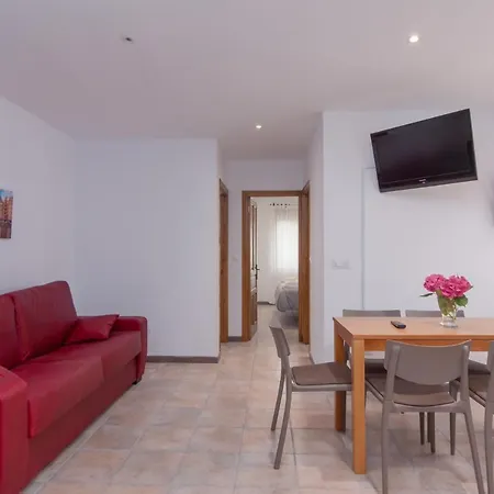 Lcm Apartamento *